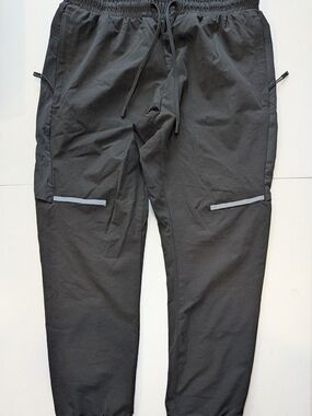 Under 5'10 Black Performance Joggers 30x26 Lightweight Stretch